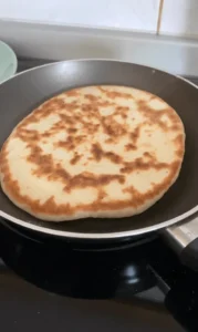 Turski Pita Hljeb – Spremanje u Tavi