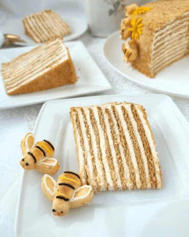 medovik torta recept