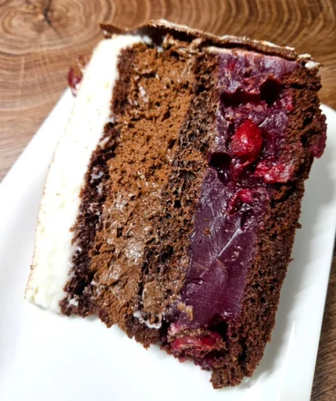 čoko višnja torta