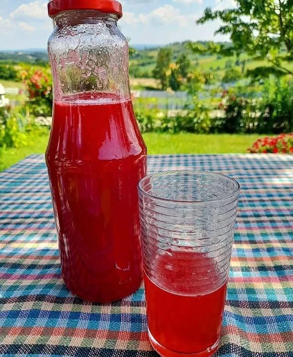 sirup od malina prirodni sok sok od malina