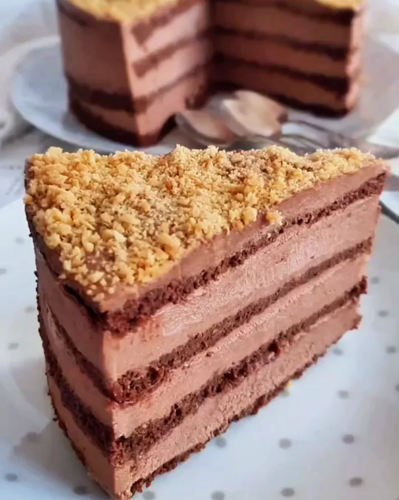 Zagreb torta servirana na tanjiru